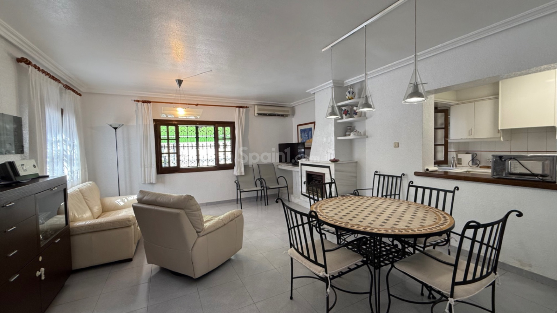 Resale - Villa -
Orihuela - Costa Blanca Sur