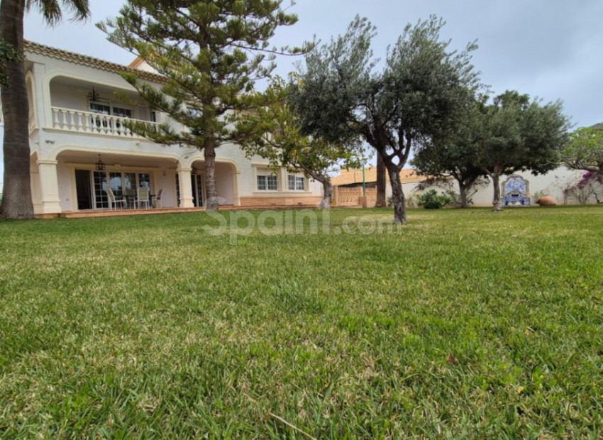 Resale - Villa -
Orihuela - Costa Blanca Sur