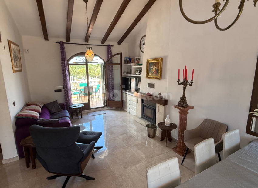 Resale - Villa -
Orihuela - Costa Blanca Sur
