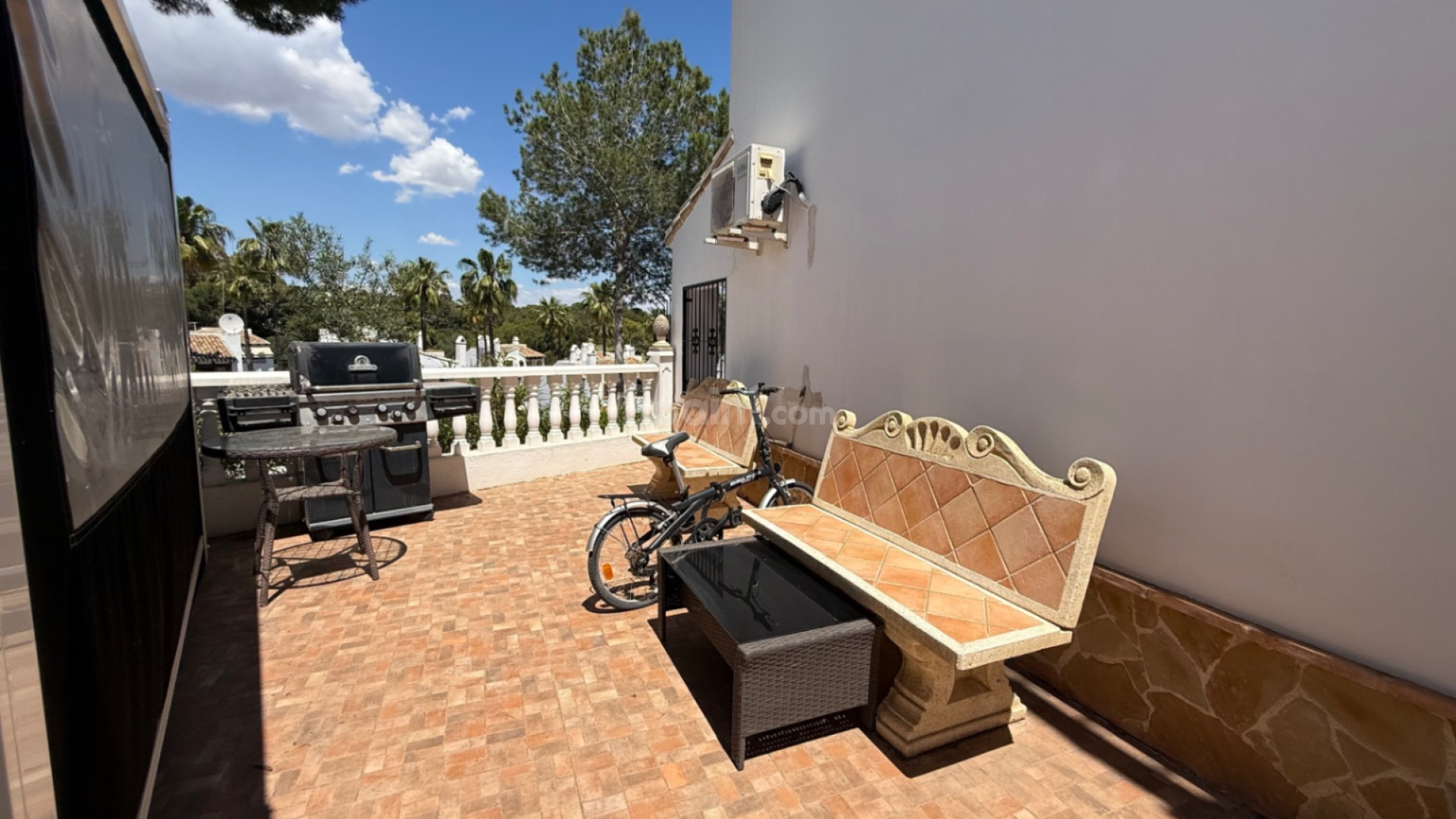 Resale - Villa -
Orihuela - Costa Blanca Sur
