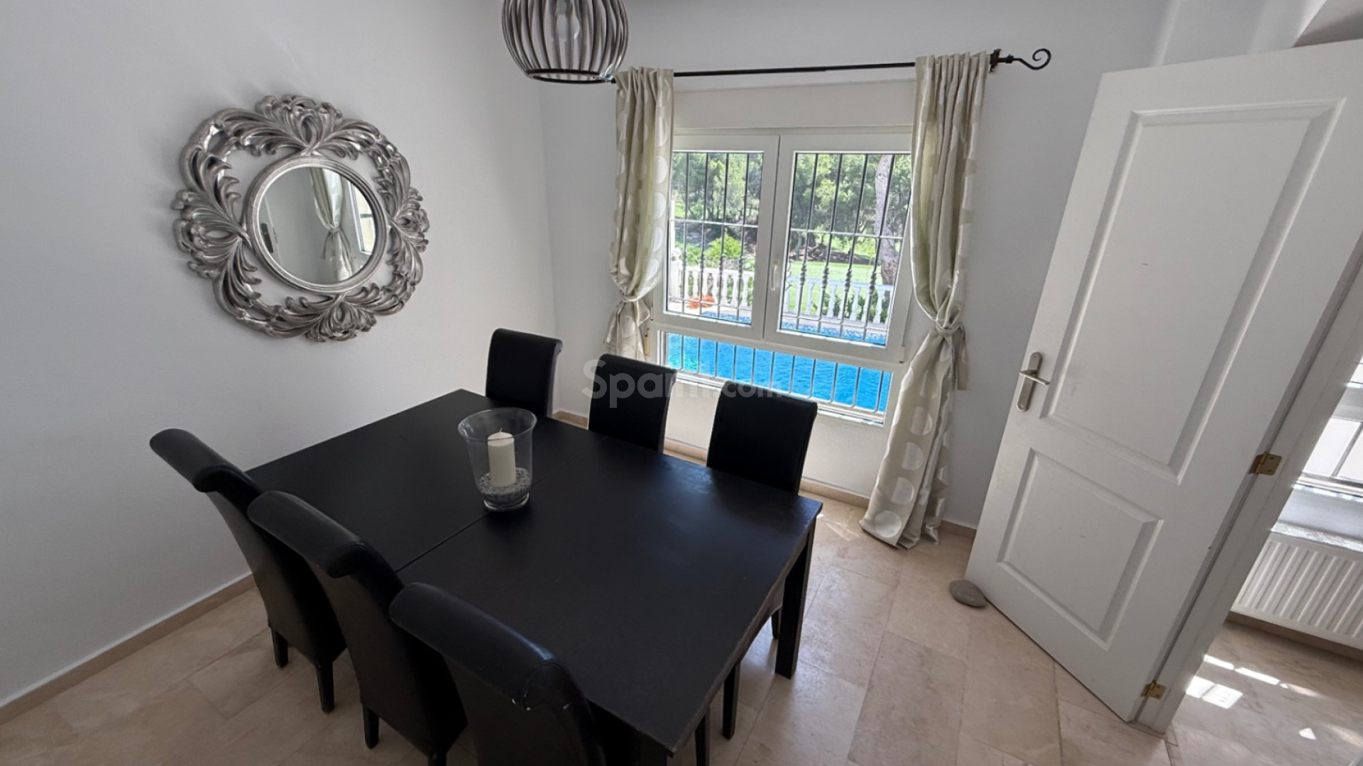 Resale - Villa -
Orihuela - Costa Blanca Sur