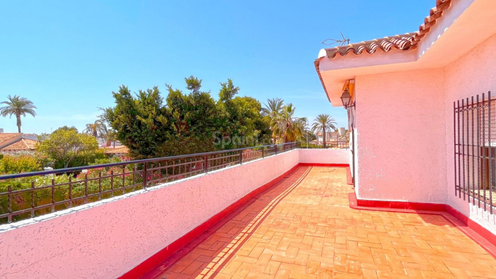 Resale - Villa -
Orihuela Costa - Cabo Roig