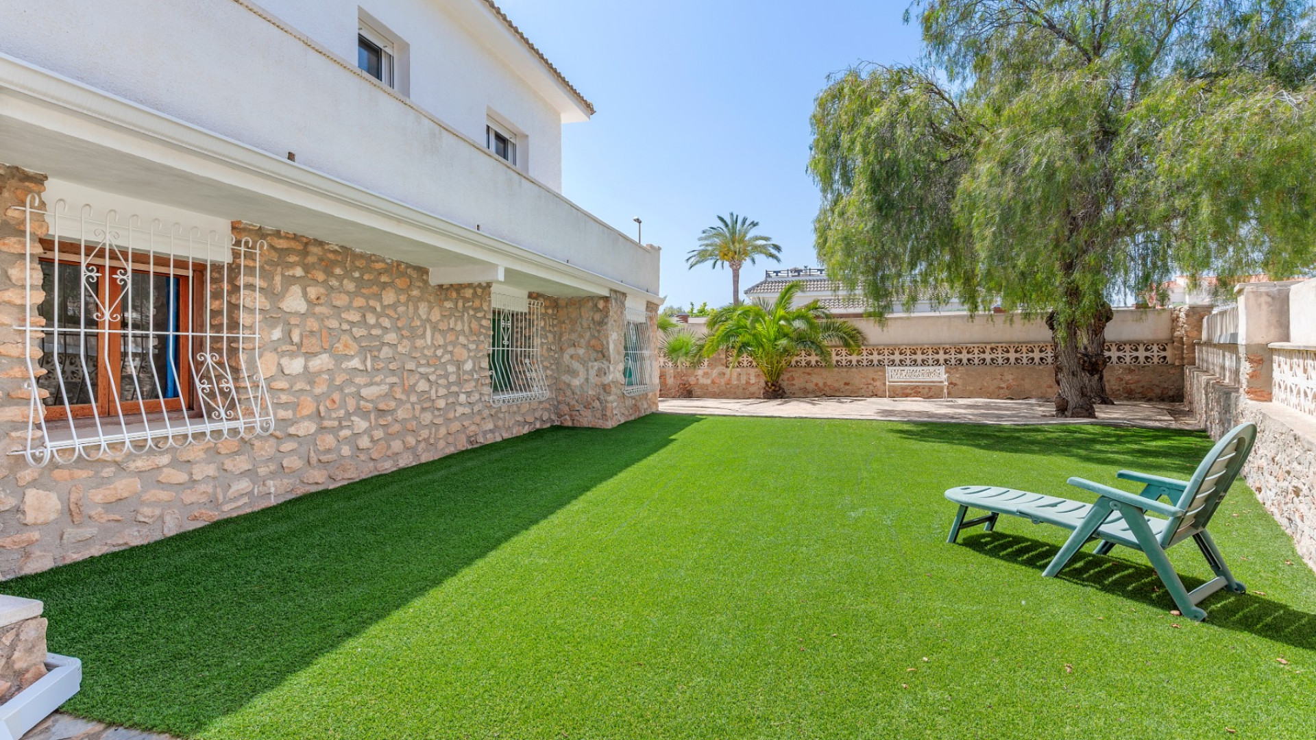 Resale - Villa -
Orihuela Costa - La Zenia