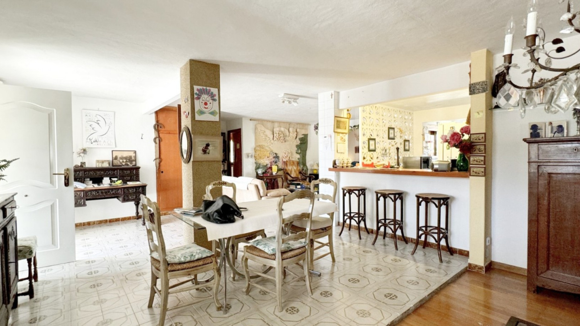 Resale - Villa -
Orihuela Costa - La Zenia