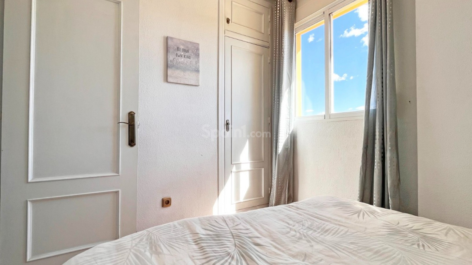 Resale - Villa -
Orihuela Costa - La Zenia