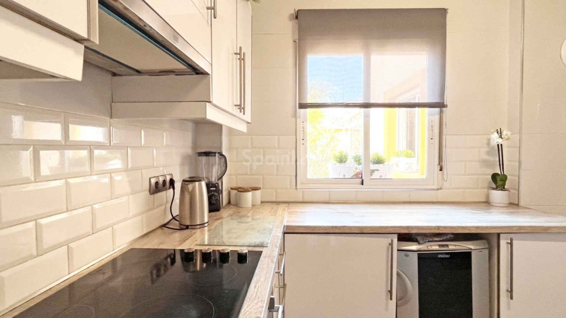 Resale - Villa -
Orihuela Costa - La Zenia
