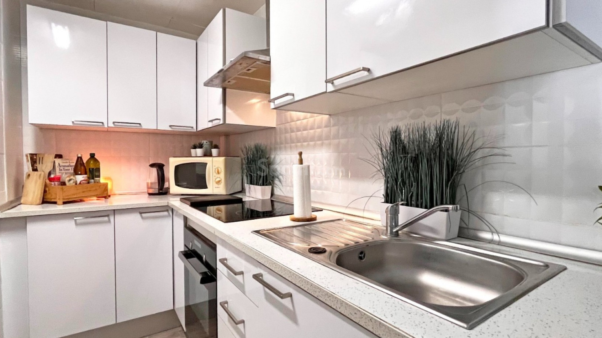 Resale - Villa -
Orihuela Costa - La Zenia