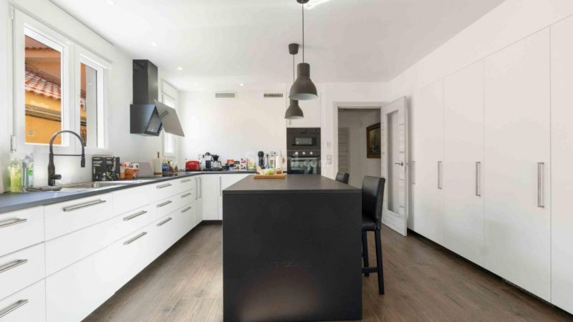 Resale - Villa -
Orihuela Costa - La Zenia