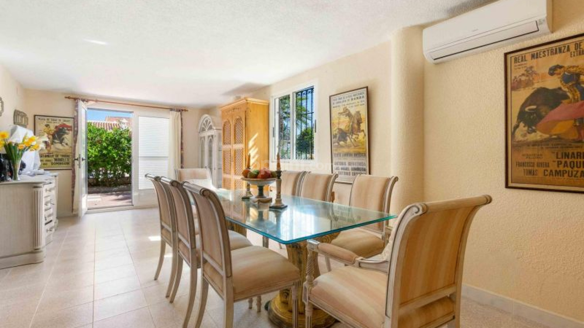 Resale - Villa -
Orihuela Costa - La Zenia