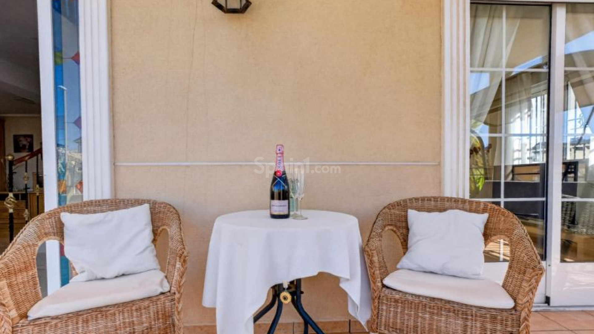Resale - Villa -
Orihuela Costa - La Zenia