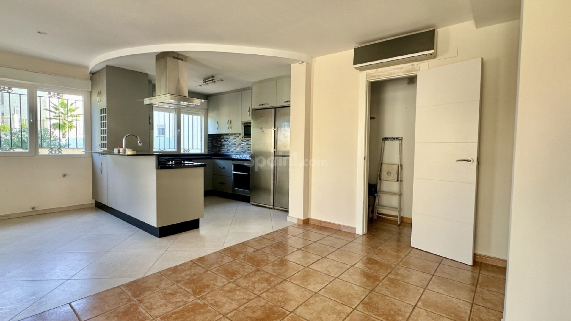 Resale - Villa -
Orihuela Costa - Las Filipinas