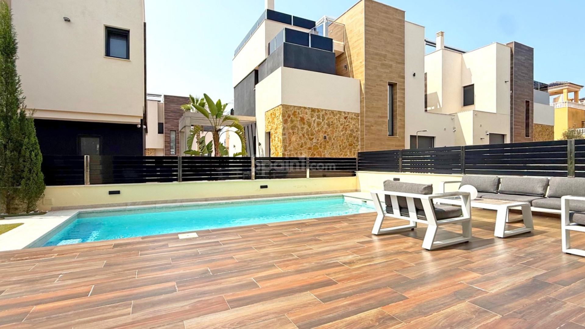 Resale - Villa -
Orihuela Costa - Lomas de Cabo Roig