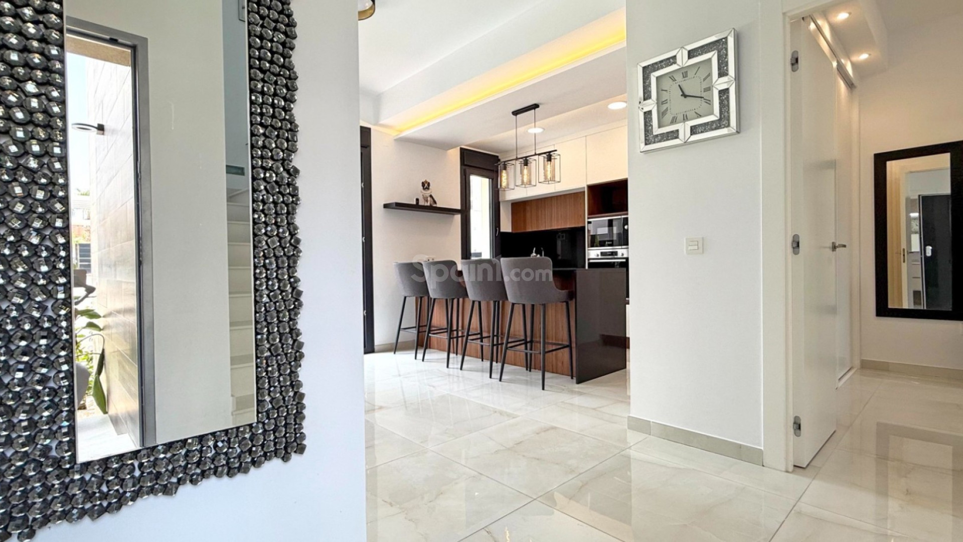 Resale - Villa -
Orihuela Costa - Lomas de Cabo Roig