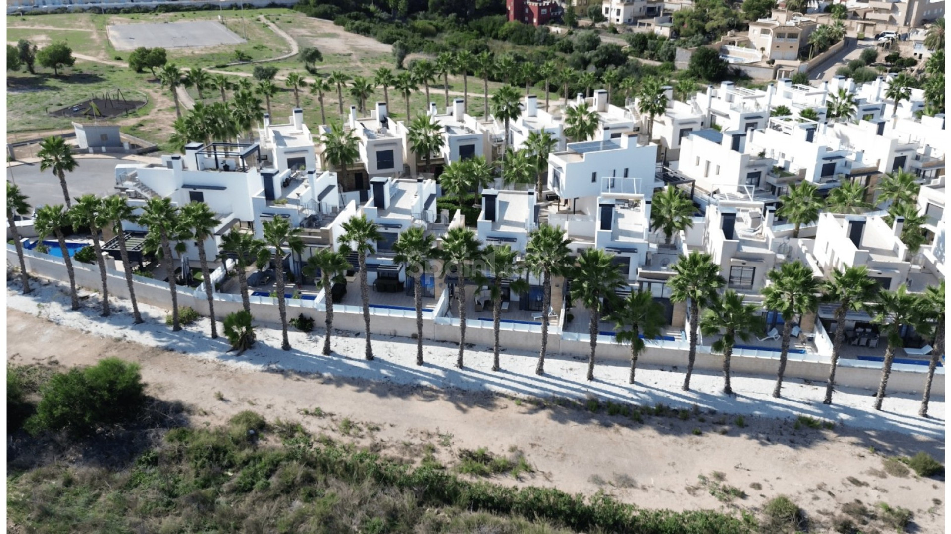 Resale - Villa -
Orihuela Costa - Lomas de Cabo Roig
