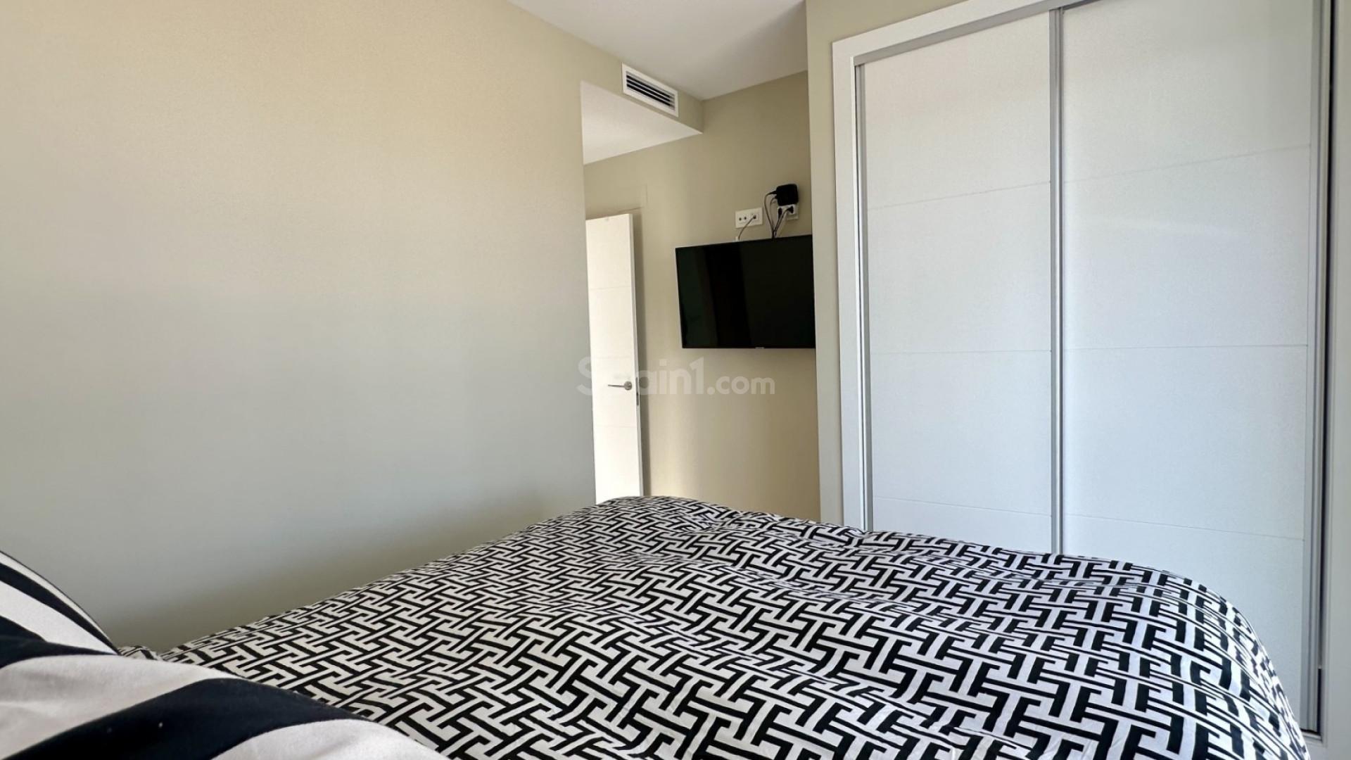 Resale - Villa -
Orihuela Costa - Lomas de Cabo Roig