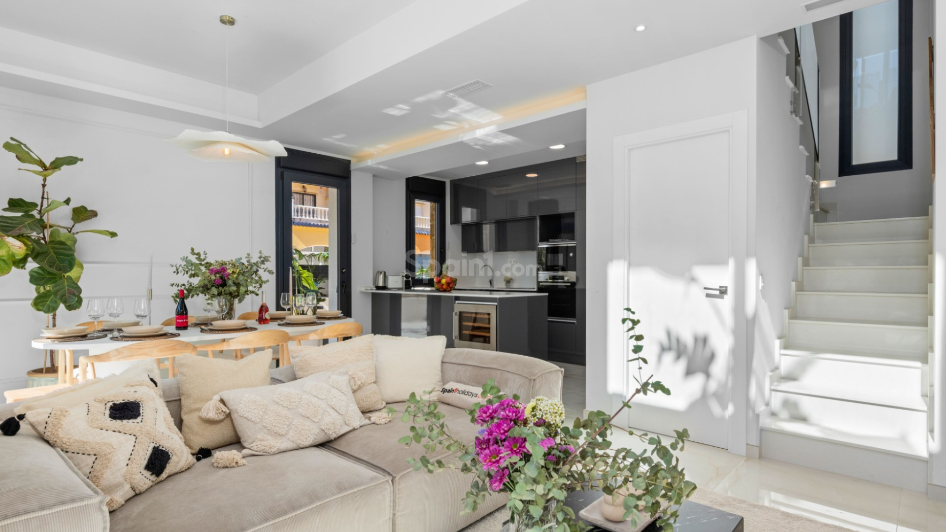 Resale - Villa -
Orihuela Costa - Lomas de Campoamor