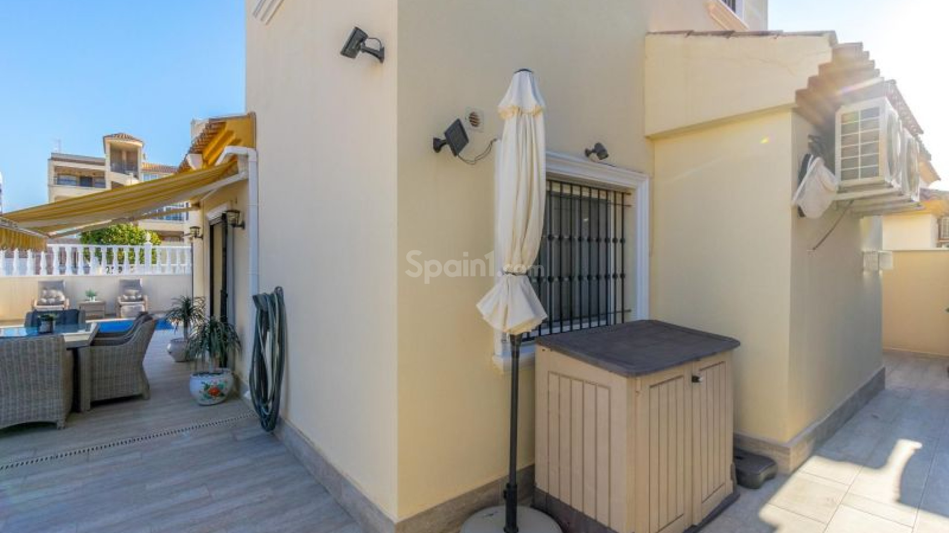 Resale - Villa -
Orihuela Costa - Los Altos