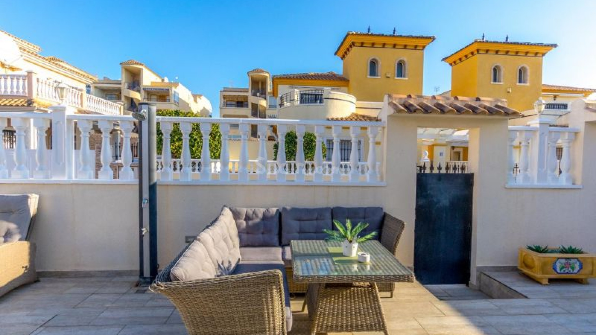 Resale - Villa -
Orihuela Costa - Los Altos