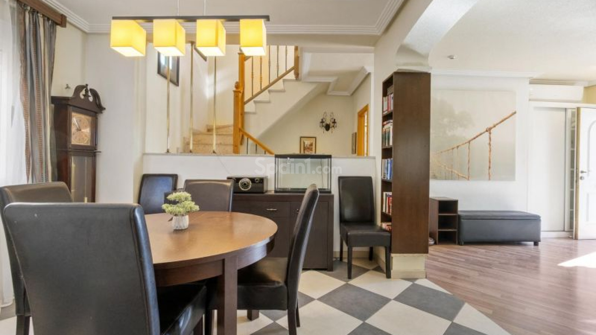 Resale - Villa -
Orihuela Costa - Los Altos