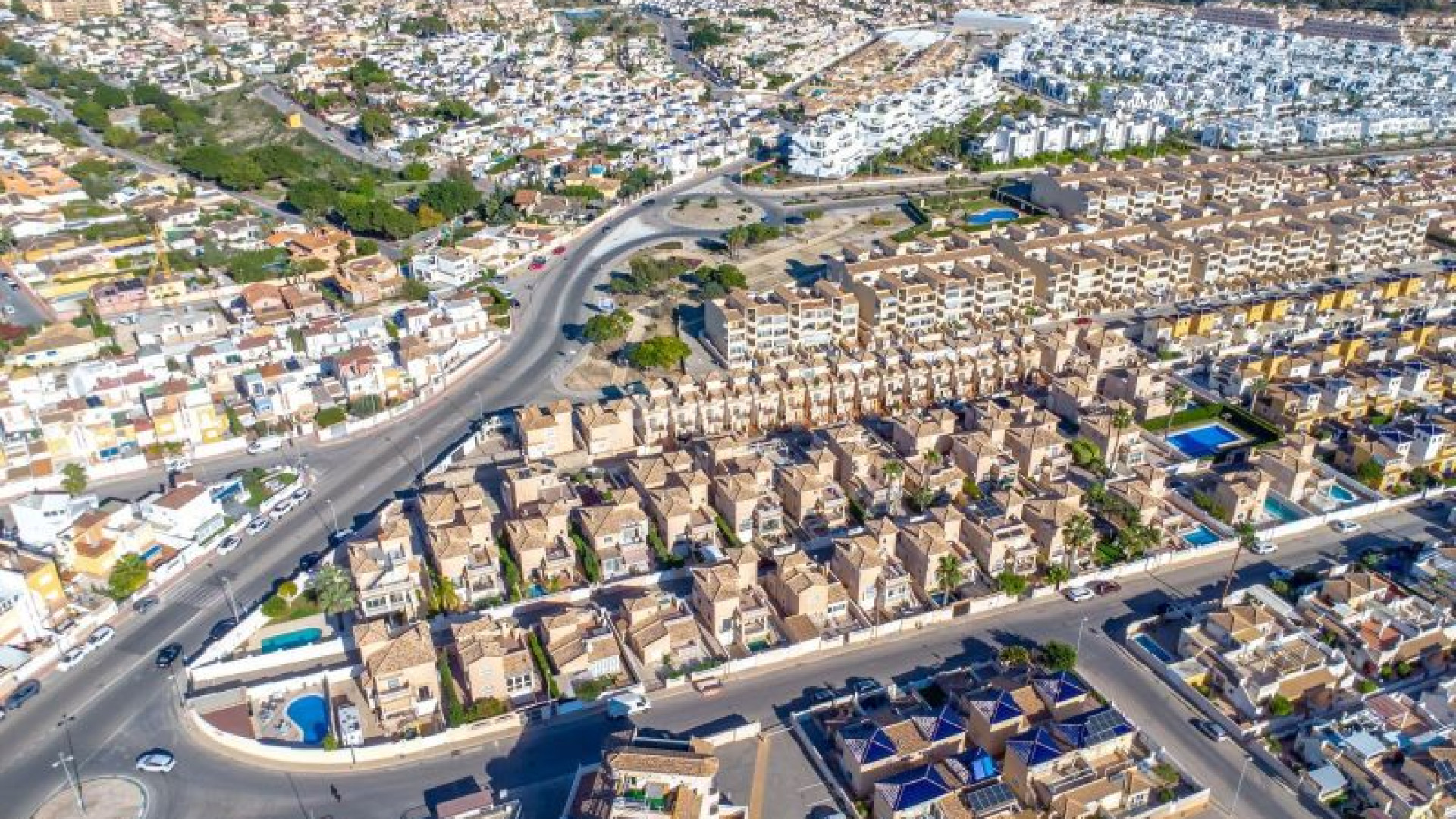 Resale - Villa -
Orihuela Costa - Los Altos