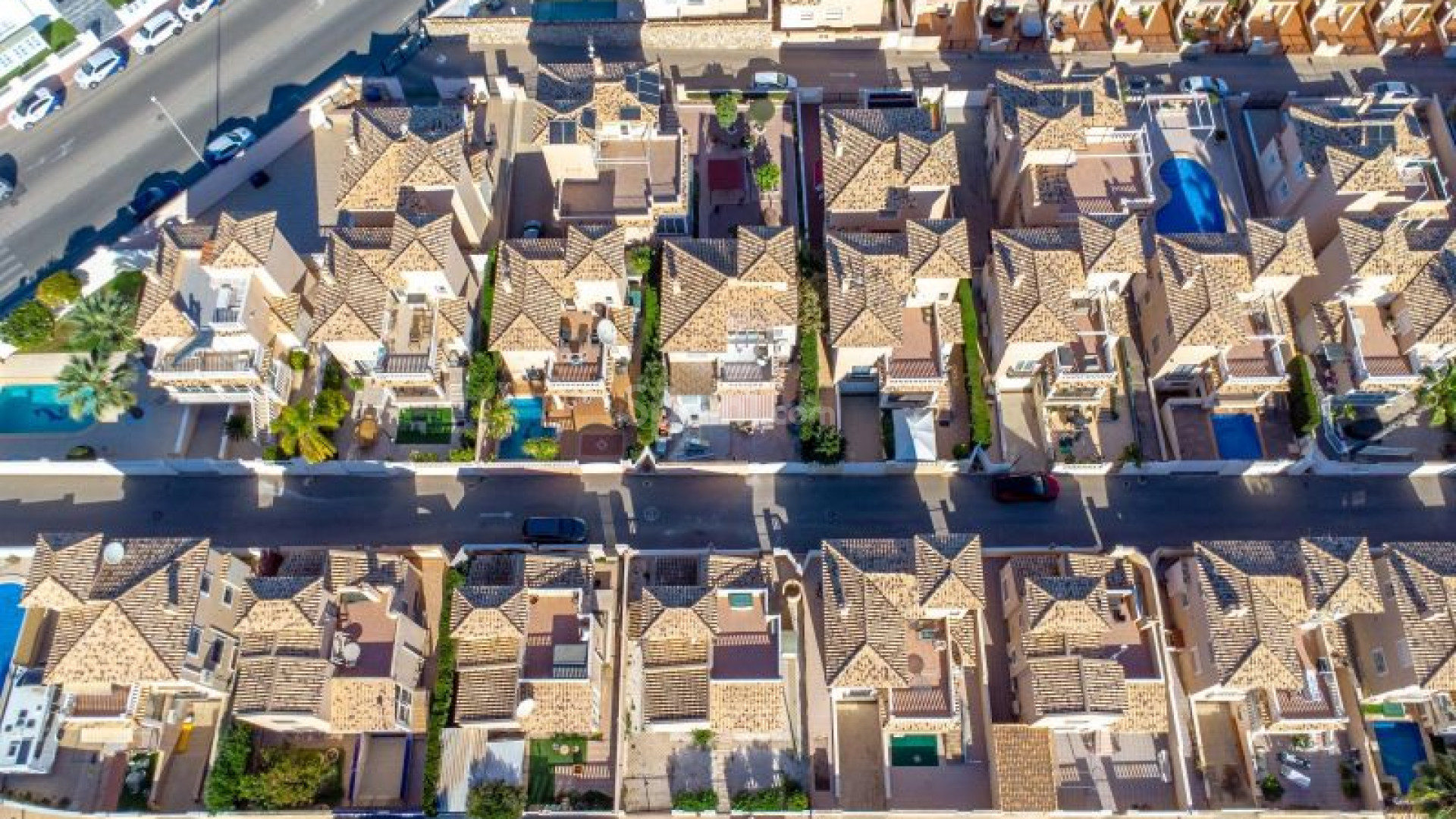 Resale - Villa -
Orihuela Costa - Los Altos