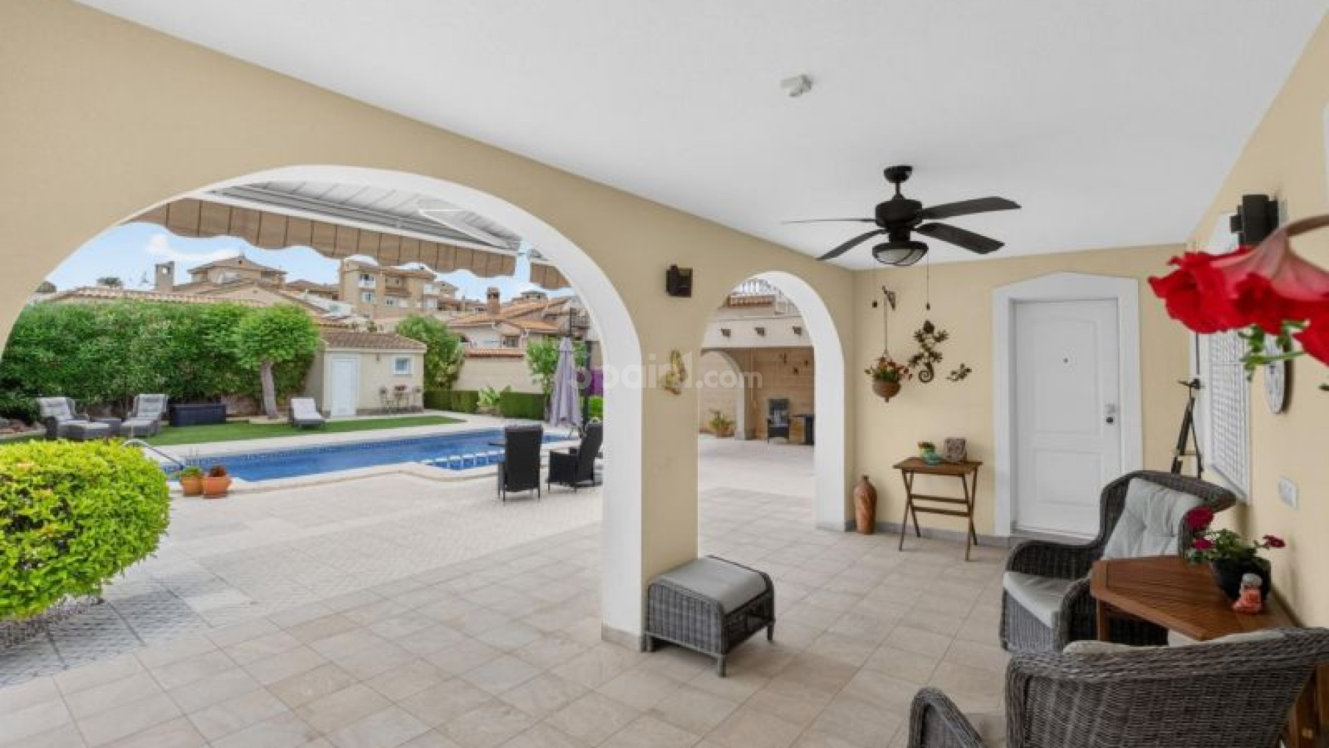 Resale - Villa -
Orihuela Costa - Los Altos