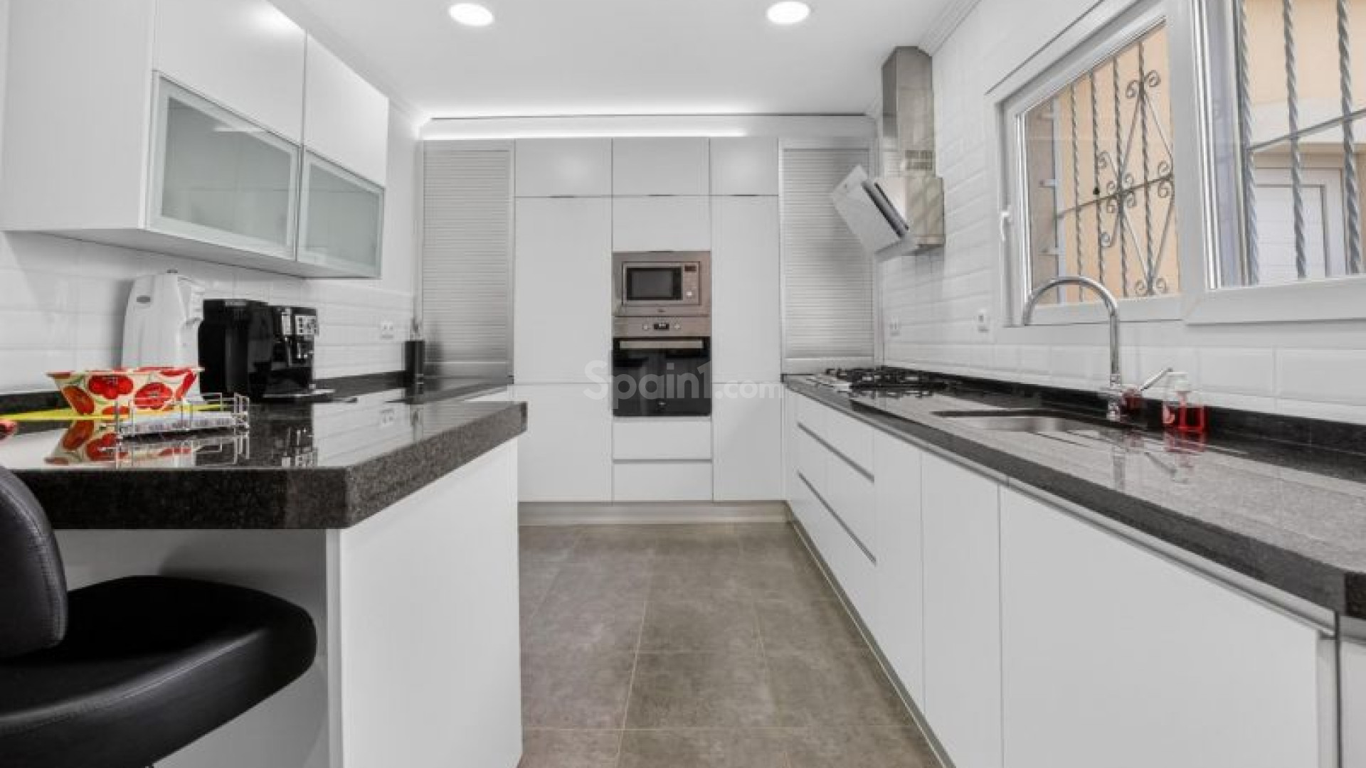 Resale - Villa -
Orihuela Costa - Los Altos