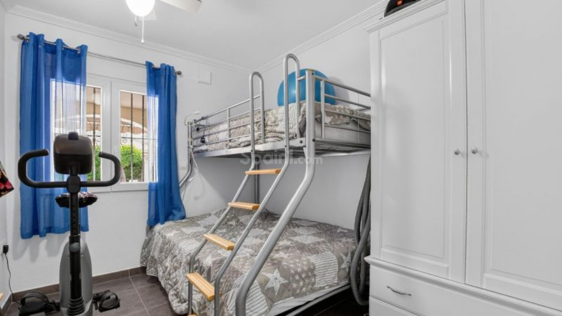 Resale - Villa -
Orihuela Costa - Los Altos