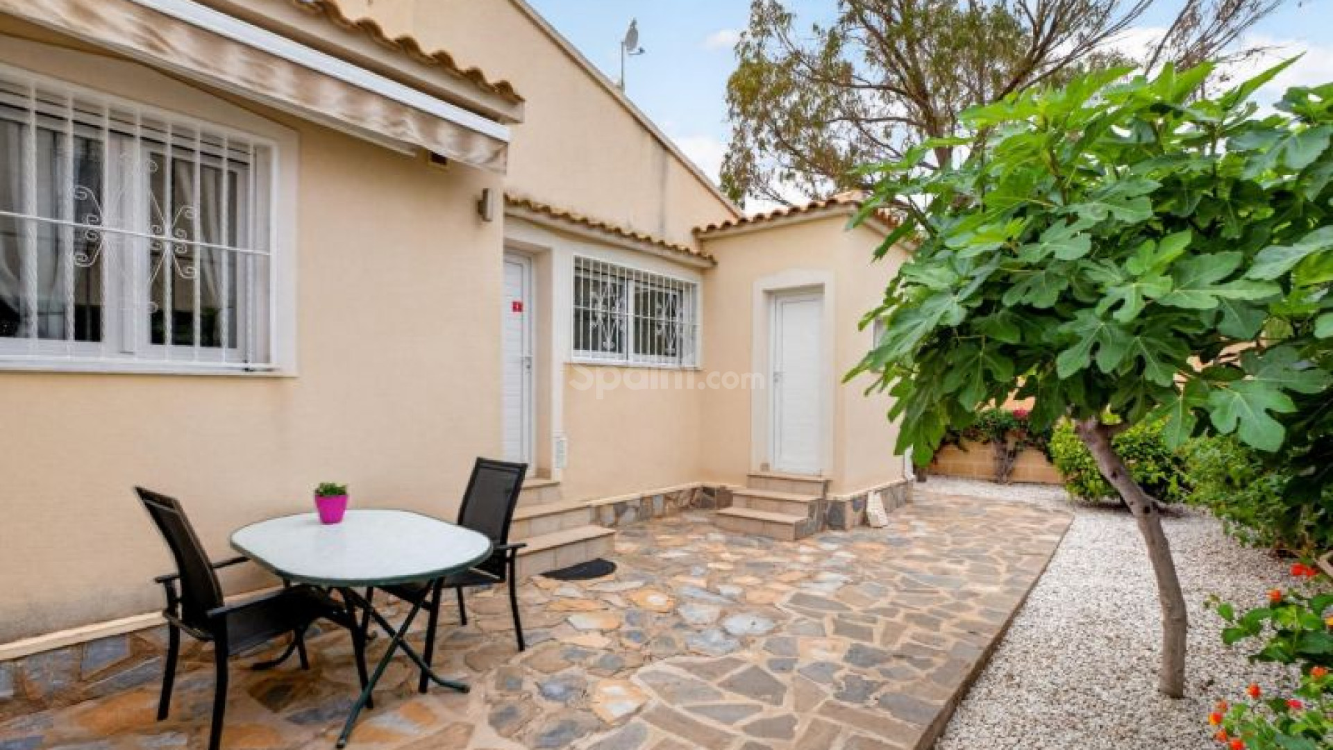 Resale - Villa -
Orihuela Costa - Los Altos