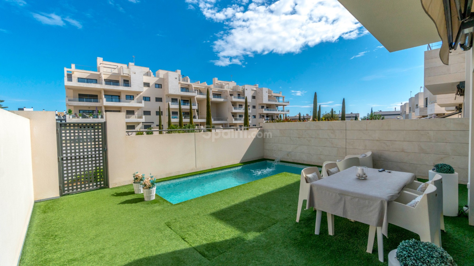 Resale - Villa -
Orihuela Costa - Los Dolses