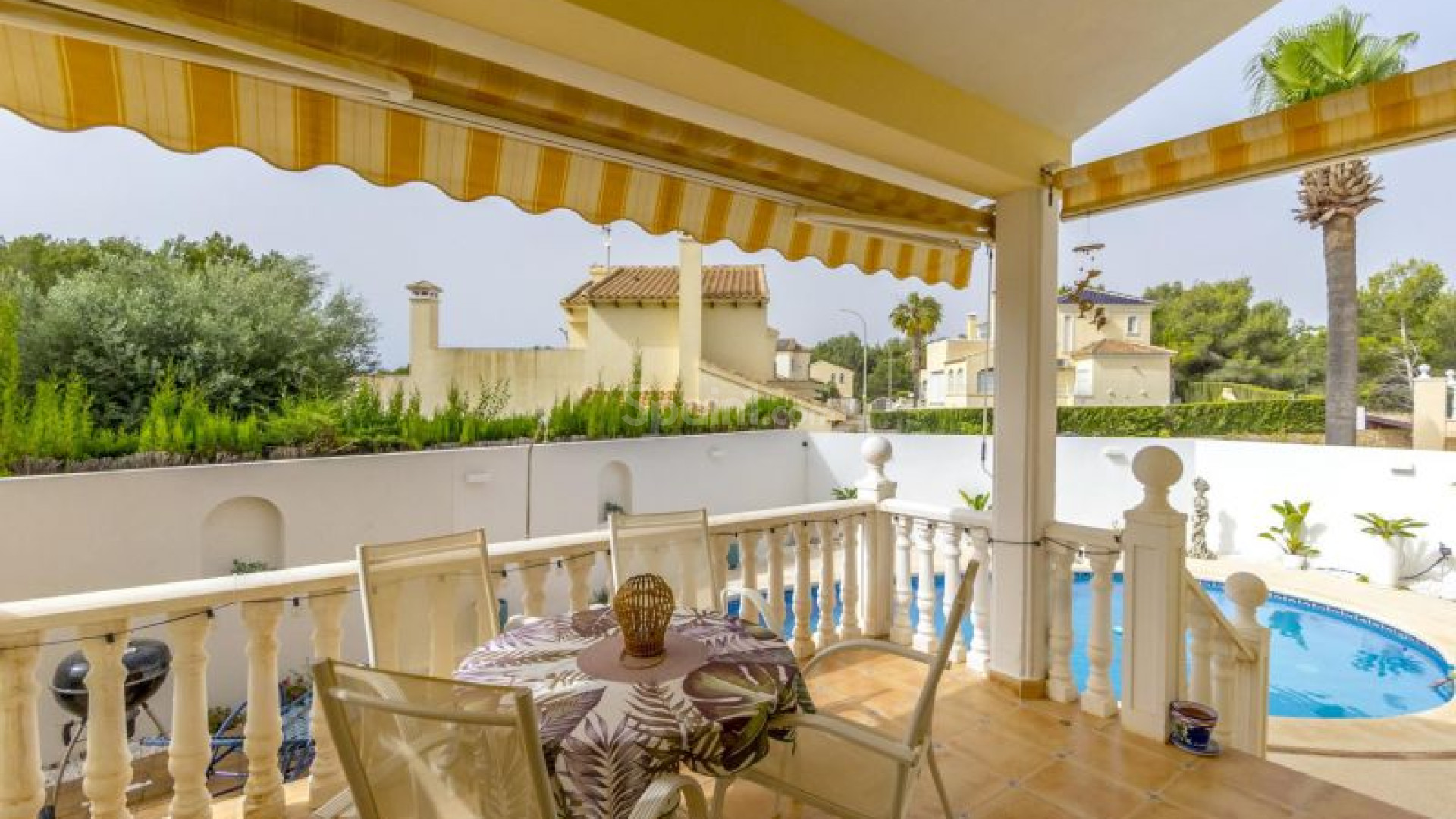 Resale - Villa -
Orihuela Costa - Los Dolses