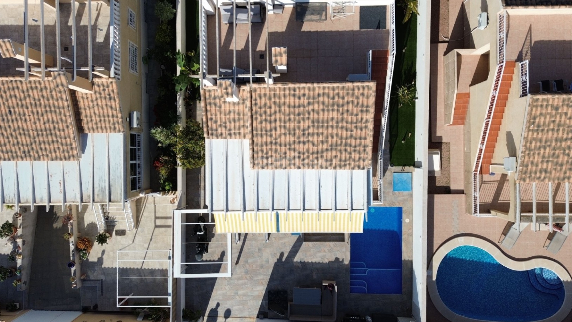 Resale - Villa -
Orihuela Costa - Los Dolses