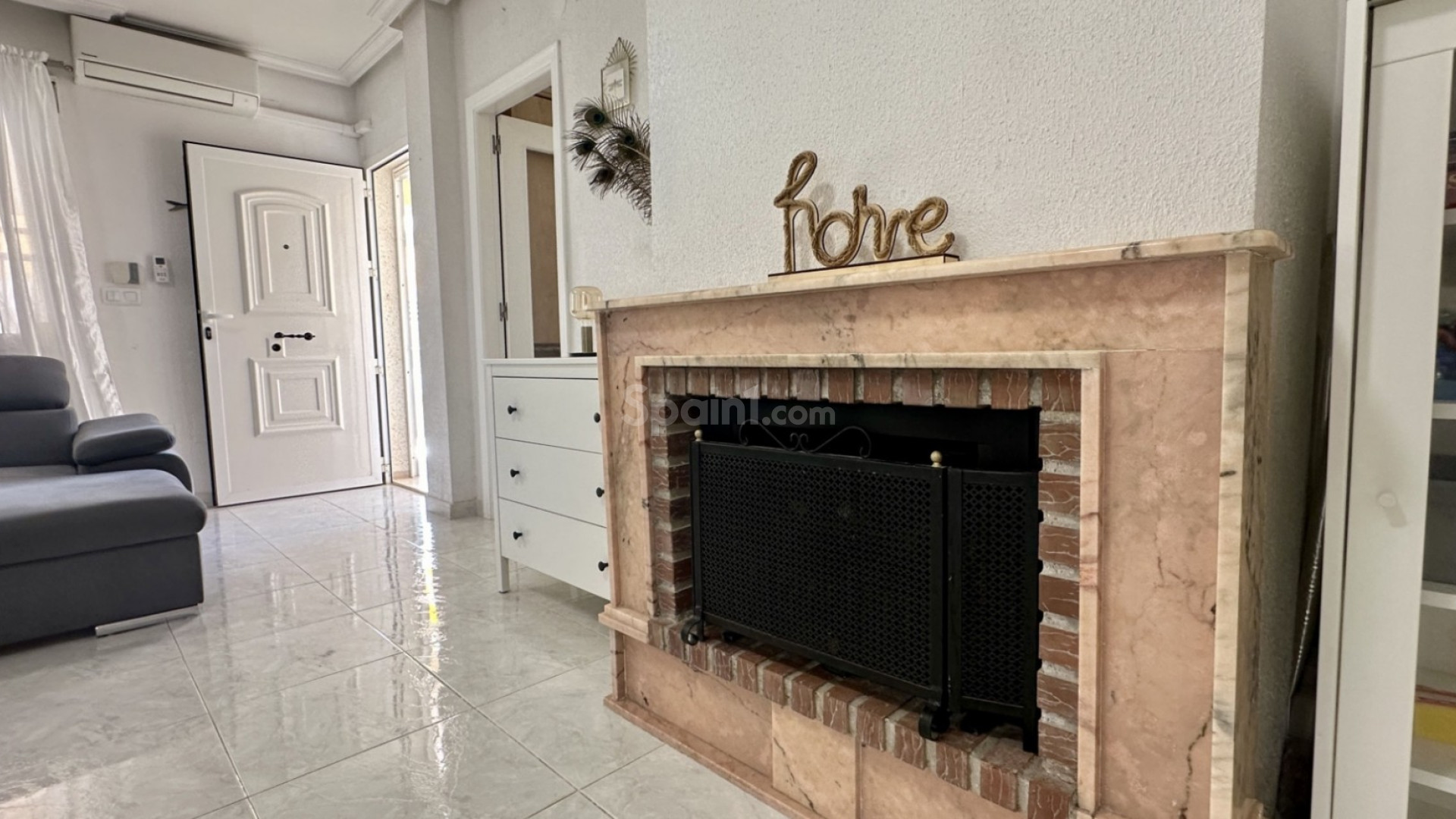 Resale - Villa -
Orihuela Costa - Los Dolses