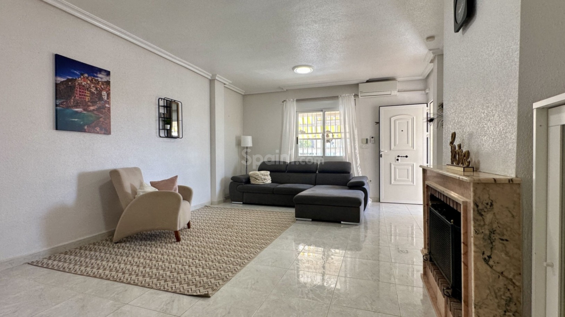 Resale - Villa -
Orihuela Costa - Los Dolses