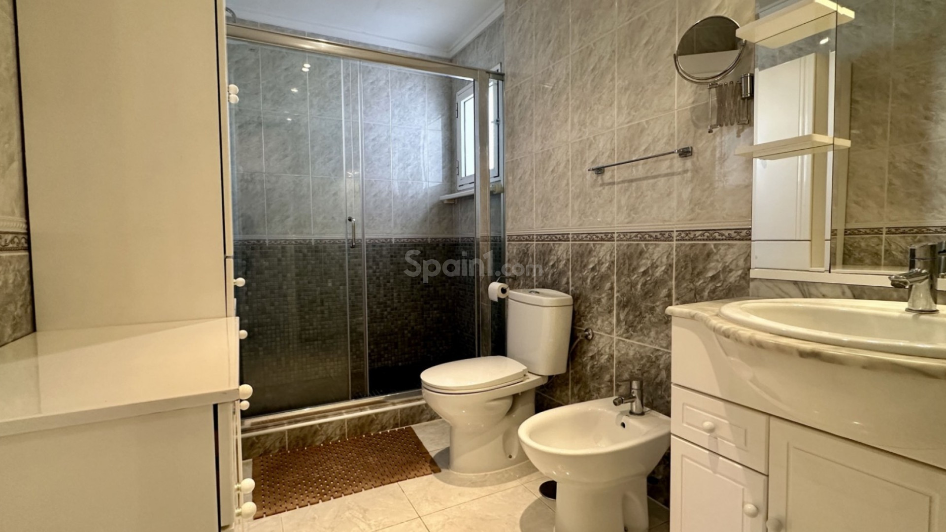 Resale - Villa -
Orihuela Costa - Los Dolses