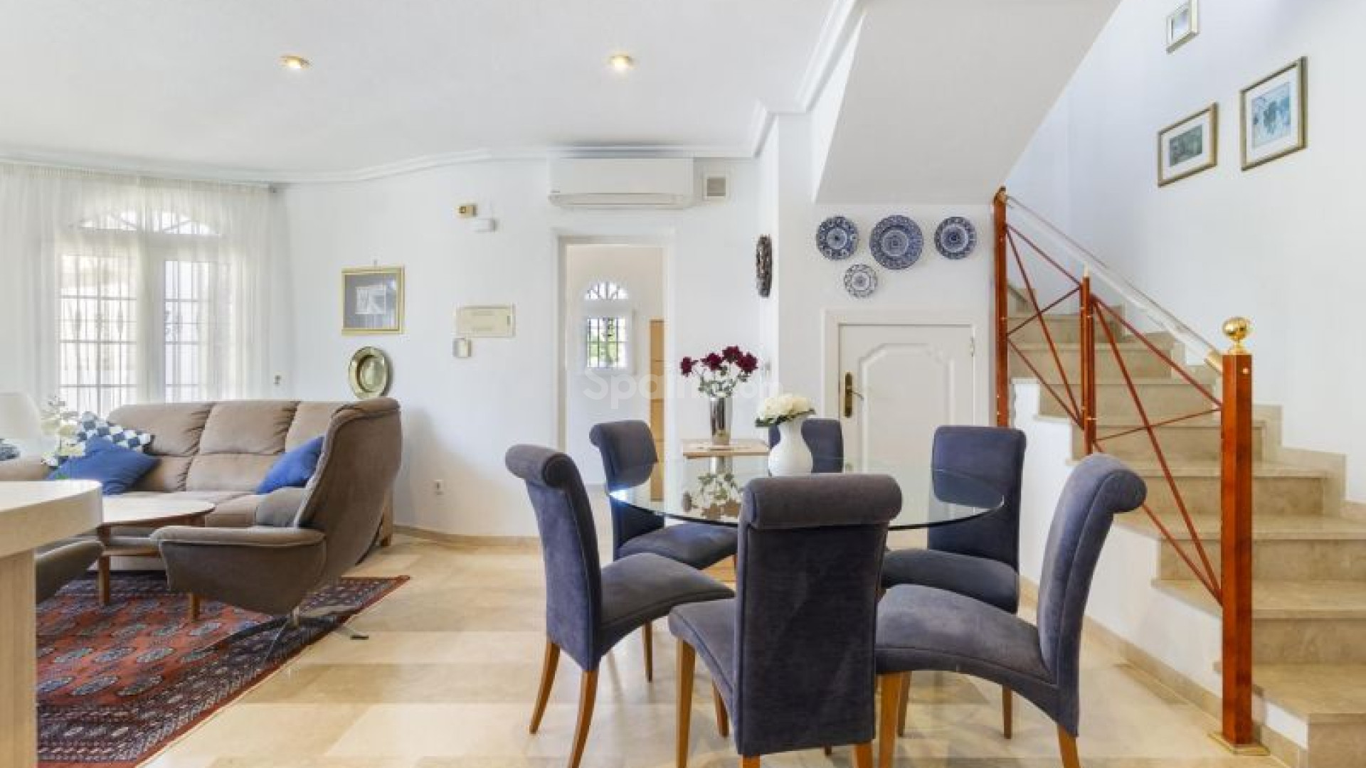 Resale - Villa -
Orihuela Costa - Los Dolses