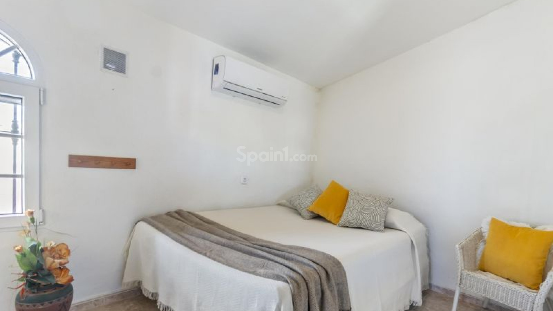 Resale - Villa -
Orihuela Costa - Los Dolses