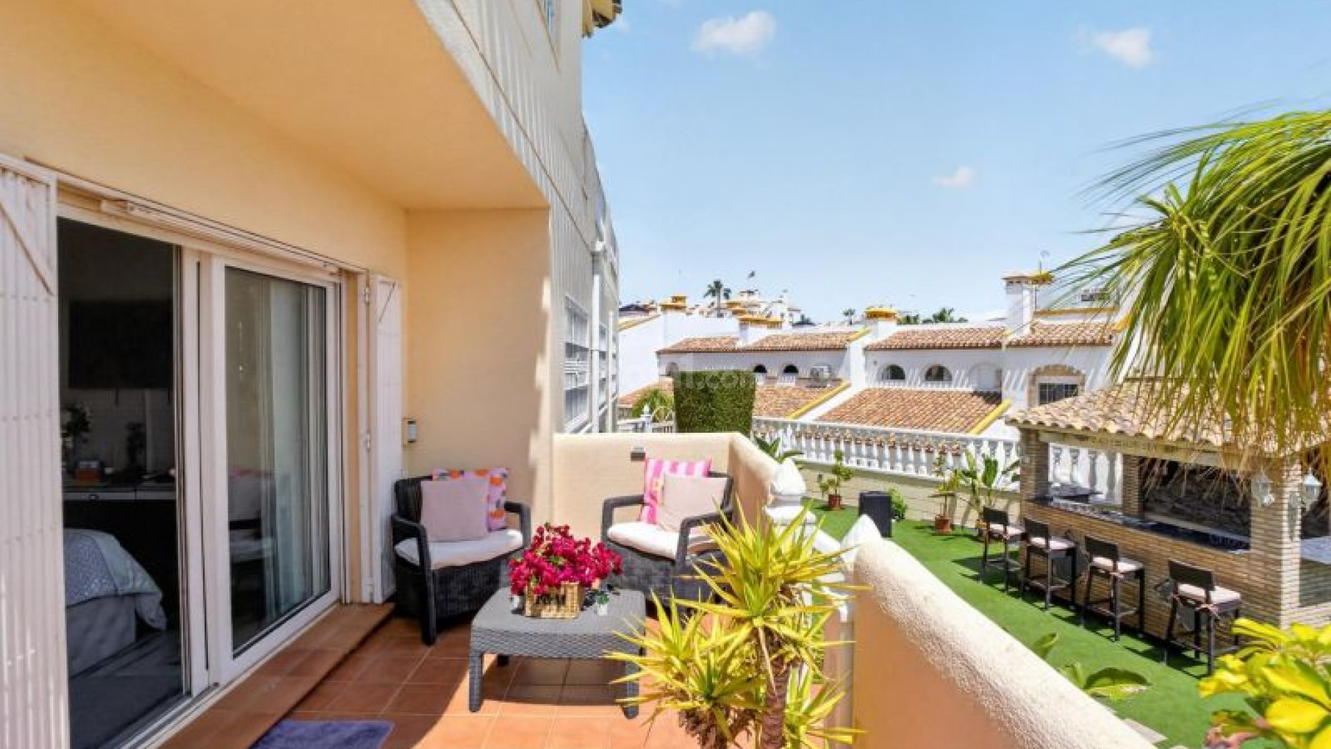 Resale - Villa -
Orihuela Costa - Los Dolses