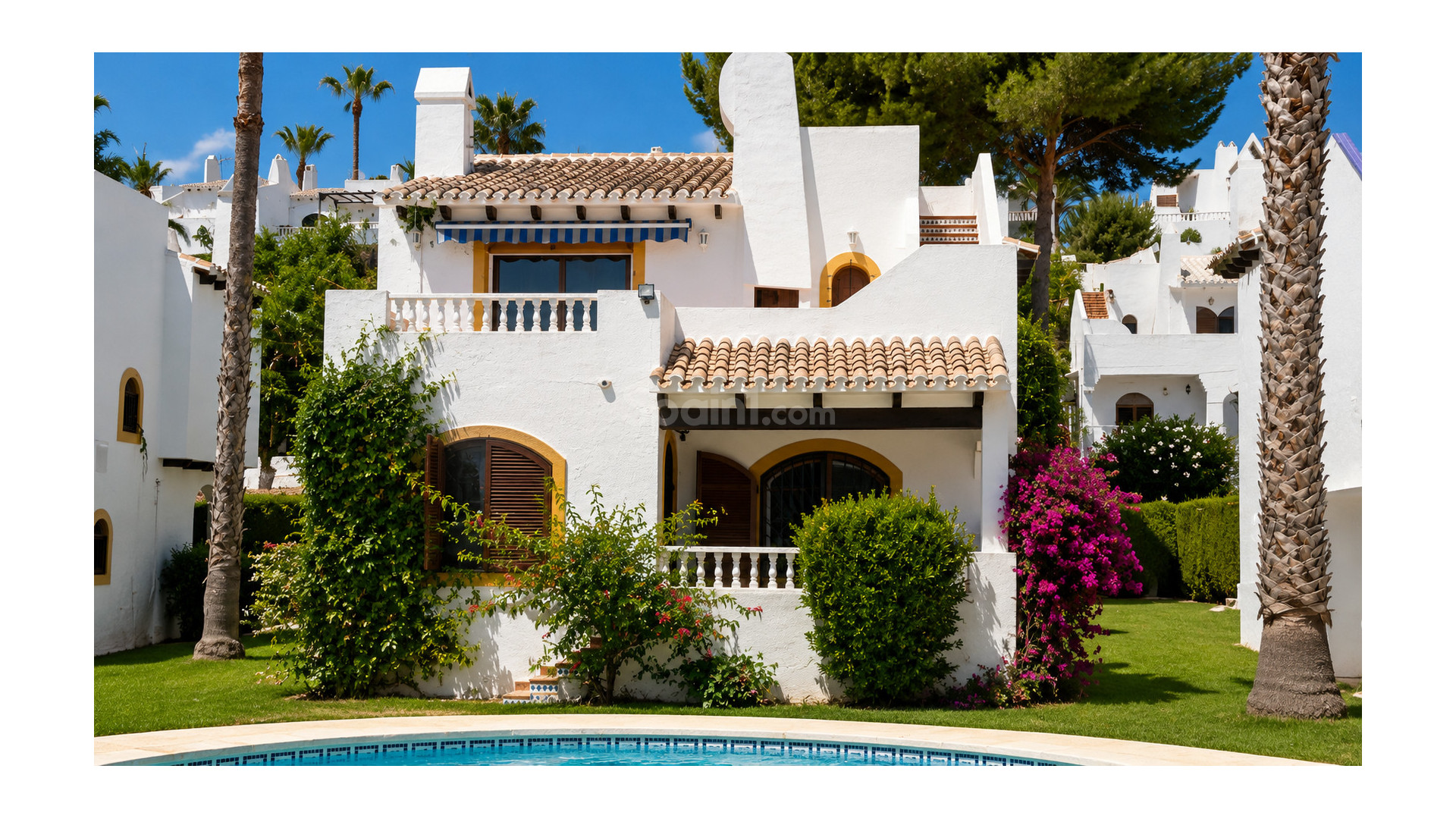 Resale - Villa -
Orihuela Costa - Los Dolses