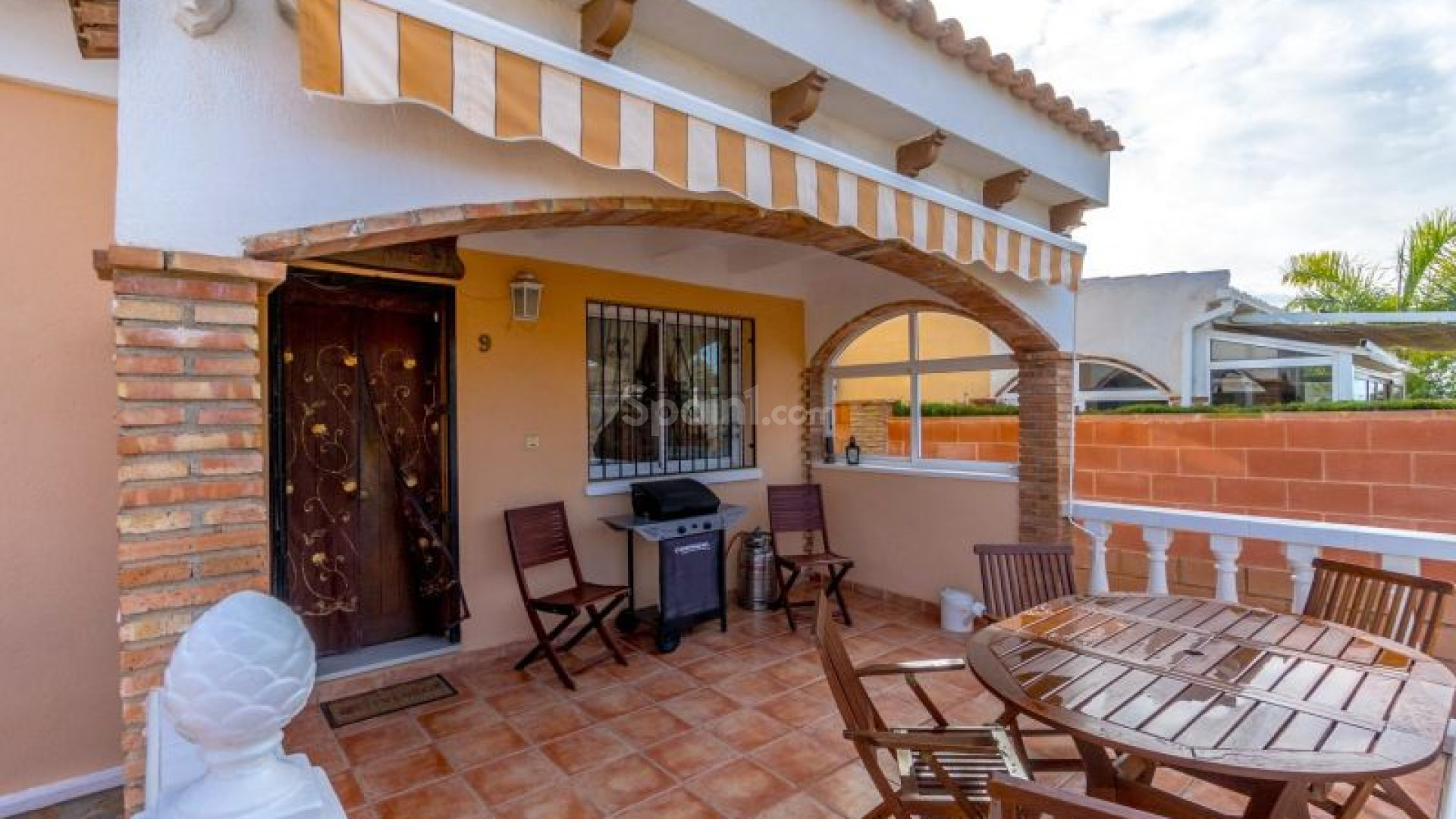 Resale - Villa -
Orihuela Costa - Playa Flamenca