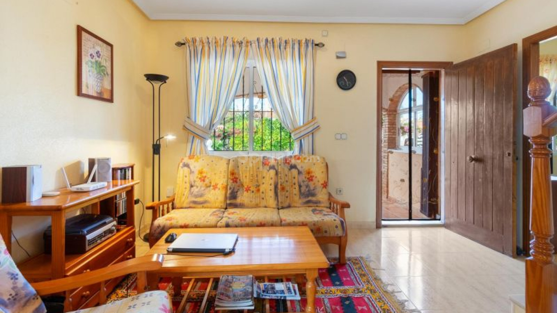 Resale - Villa -
Orihuela Costa - Playa Flamenca