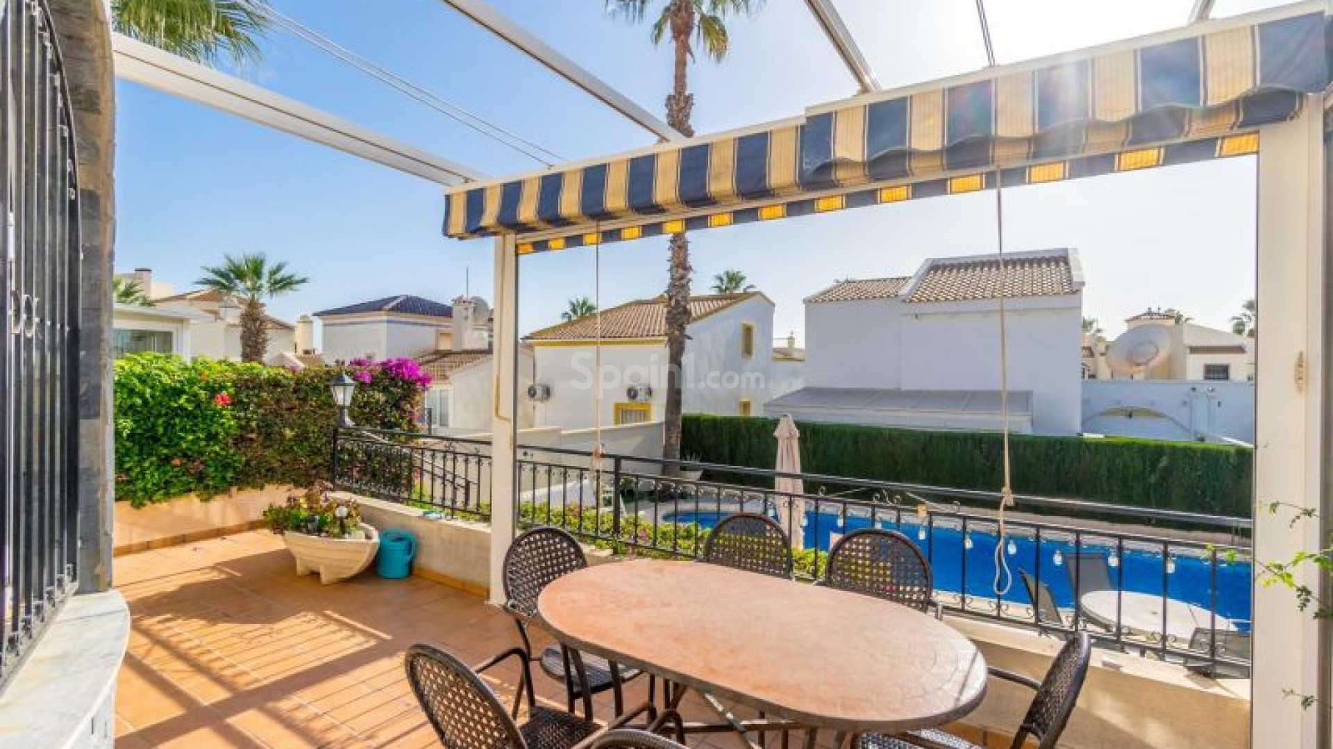 Resale - Villa -
Orihuela Costa - Playa Flamenca