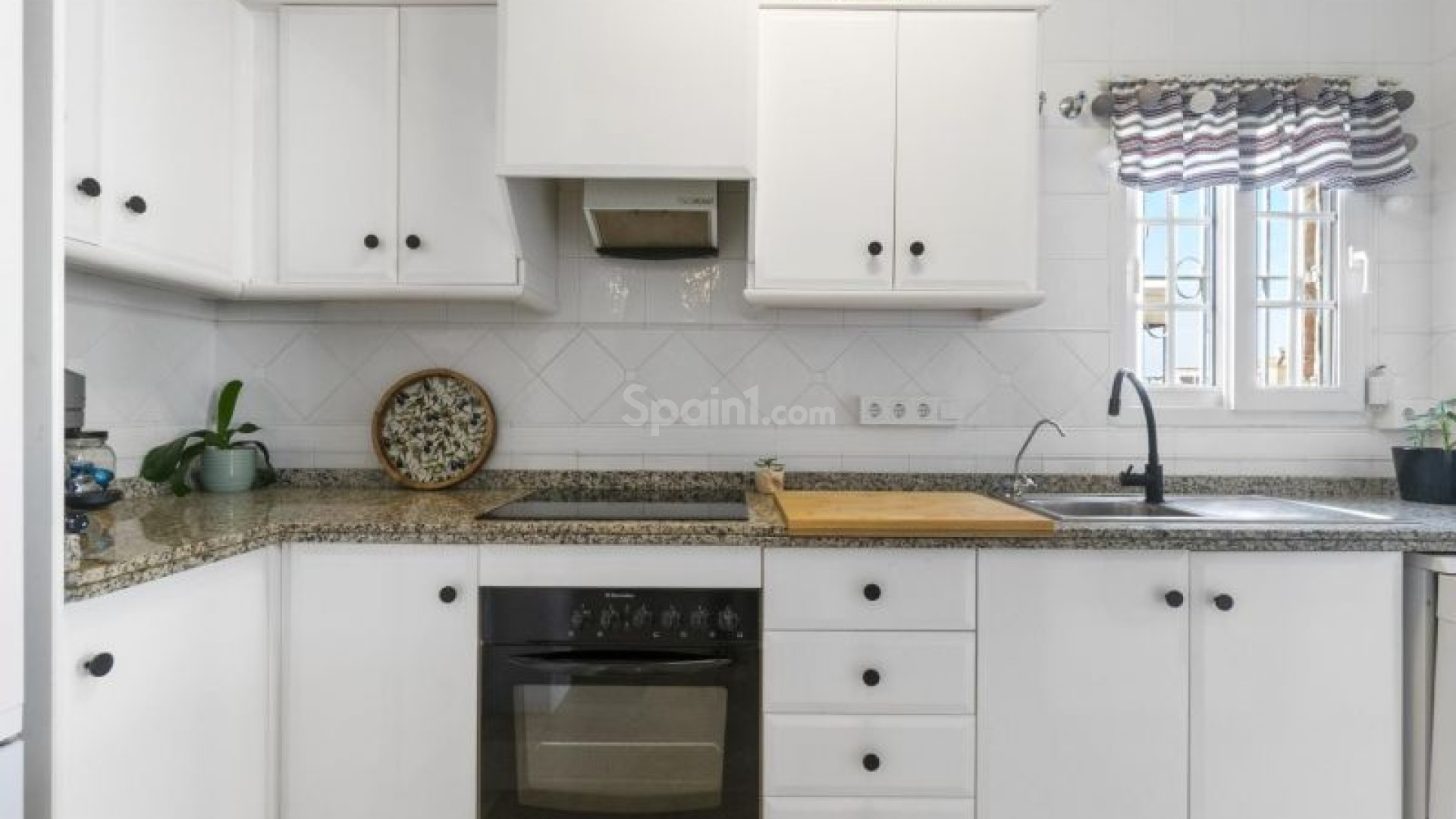 Resale - Villa -
Orihuela Costa - Playa Flamenca