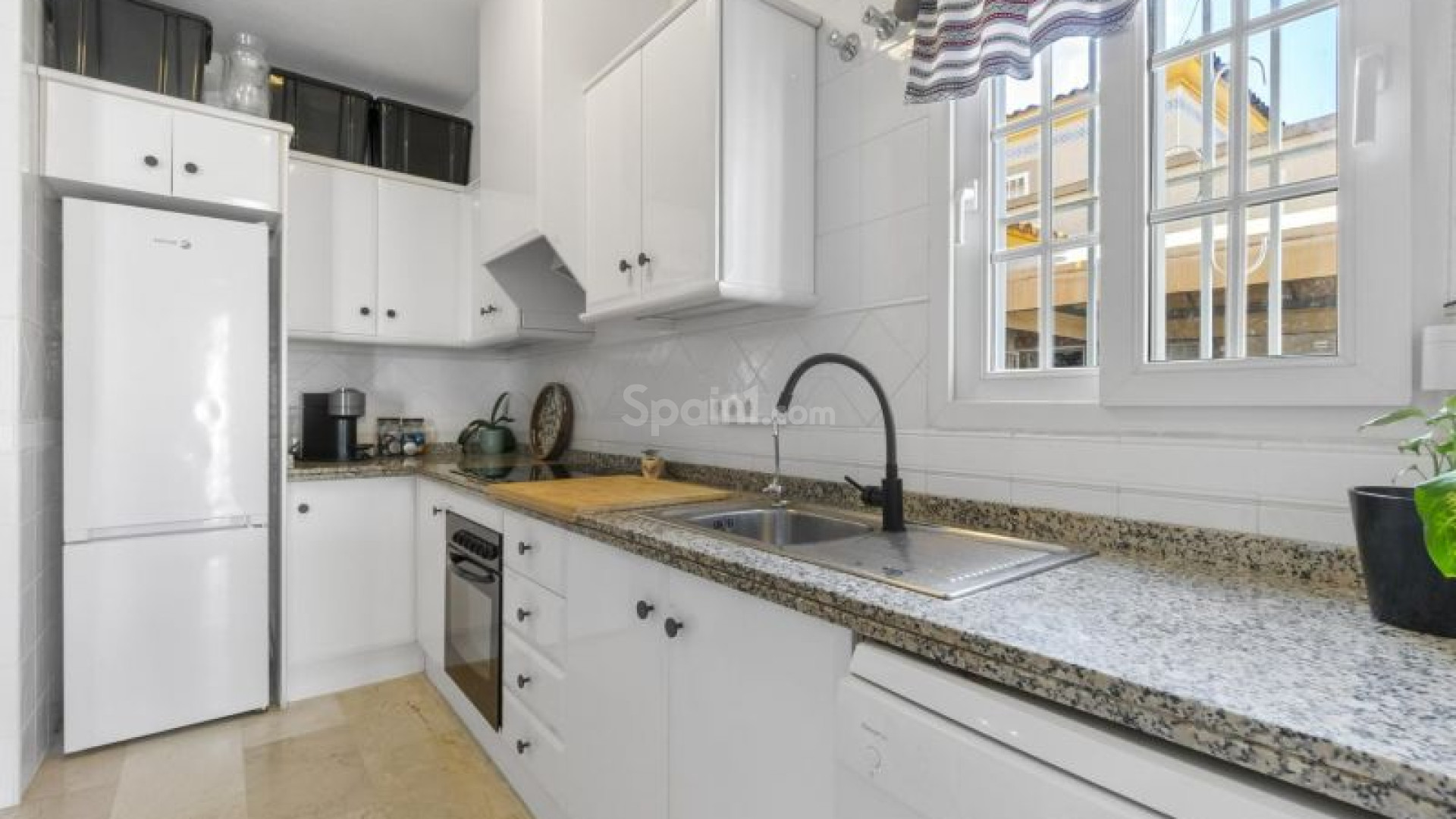 Resale - Villa -
Orihuela Costa - Playa Flamenca