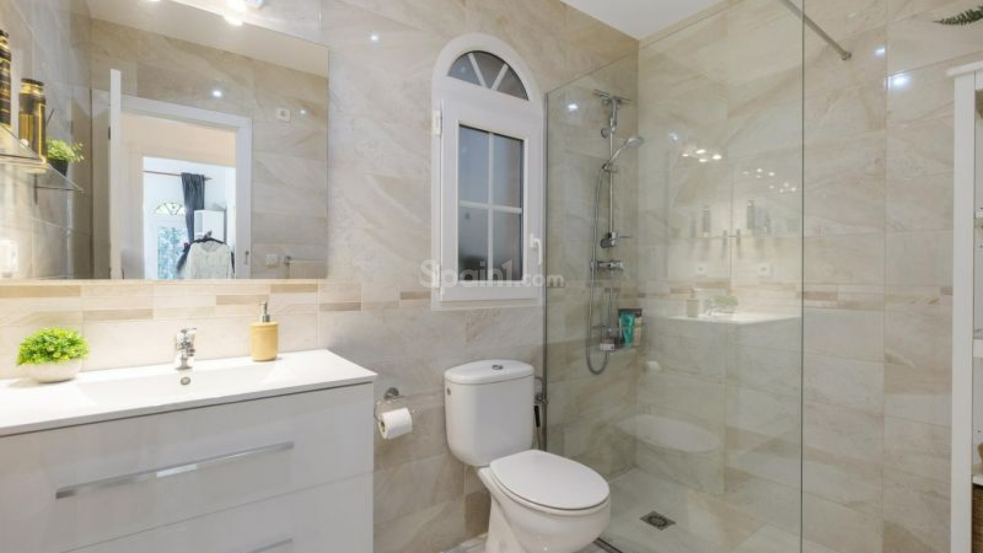 Resale - Villa -
Orihuela Costa - Playa Flamenca