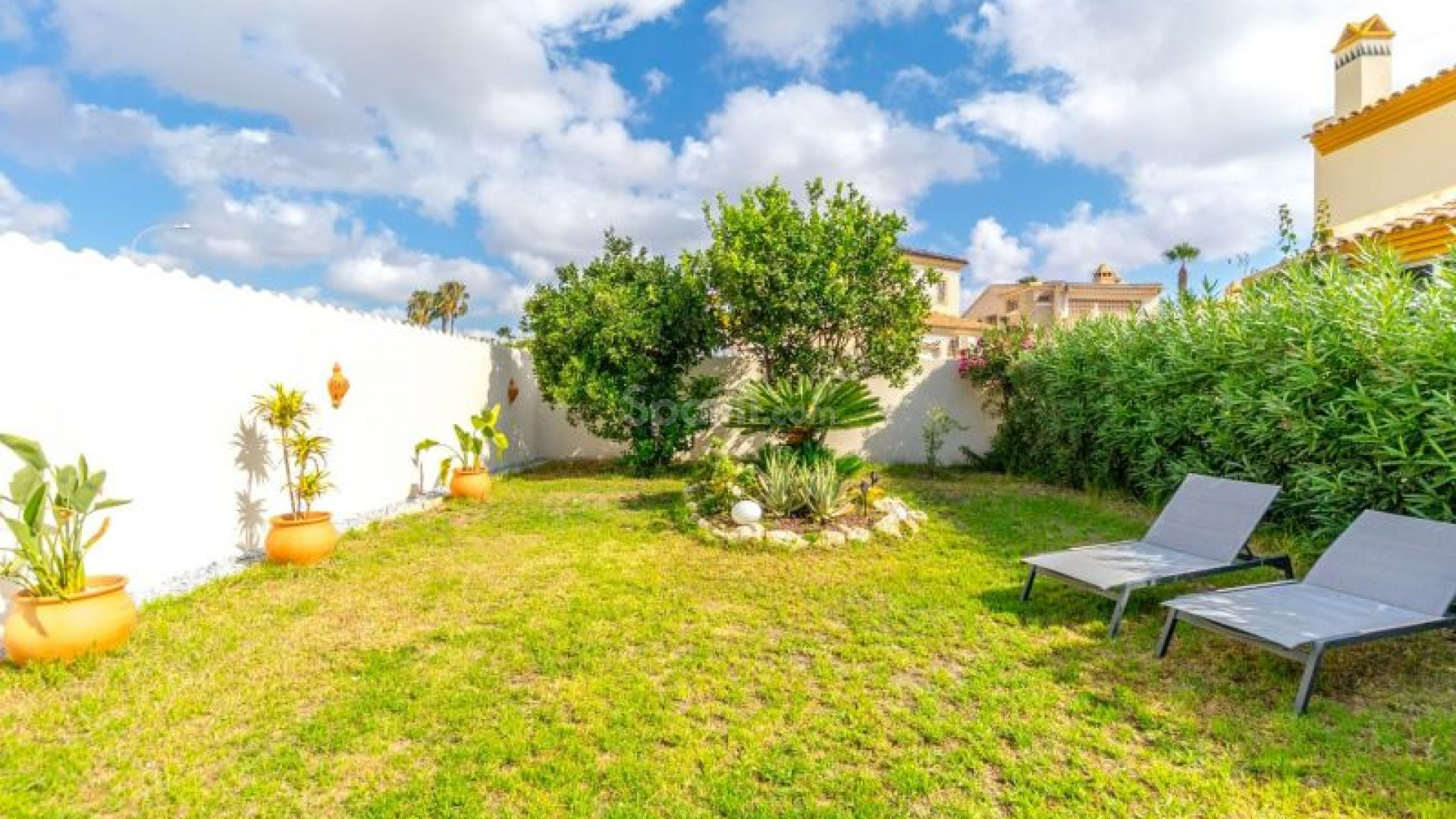 Resale - Villa -
Orihuela Costa - Playa Flamenca