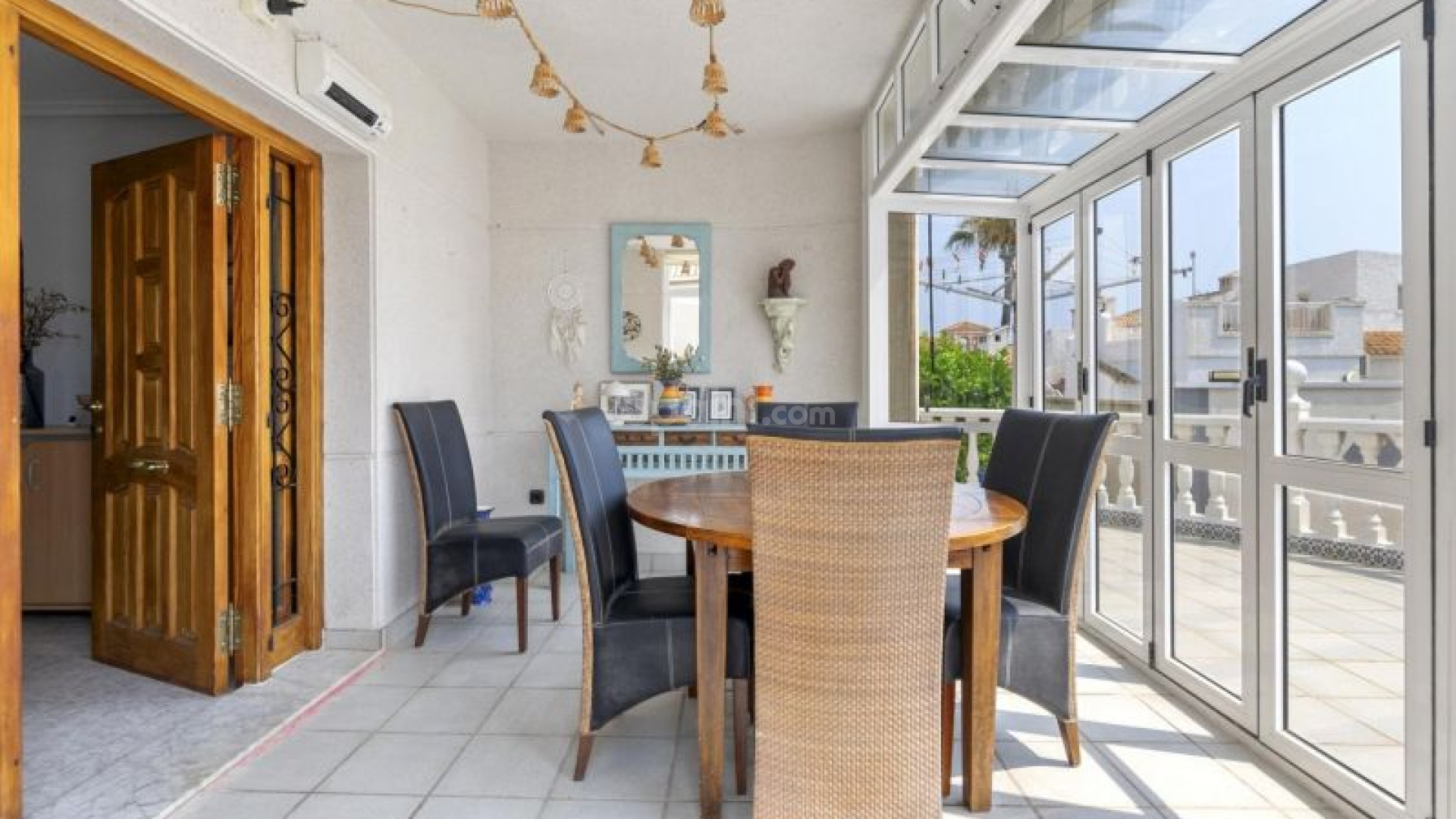 Resale - Villa -
Orihuela Costa - Playa Flamenca