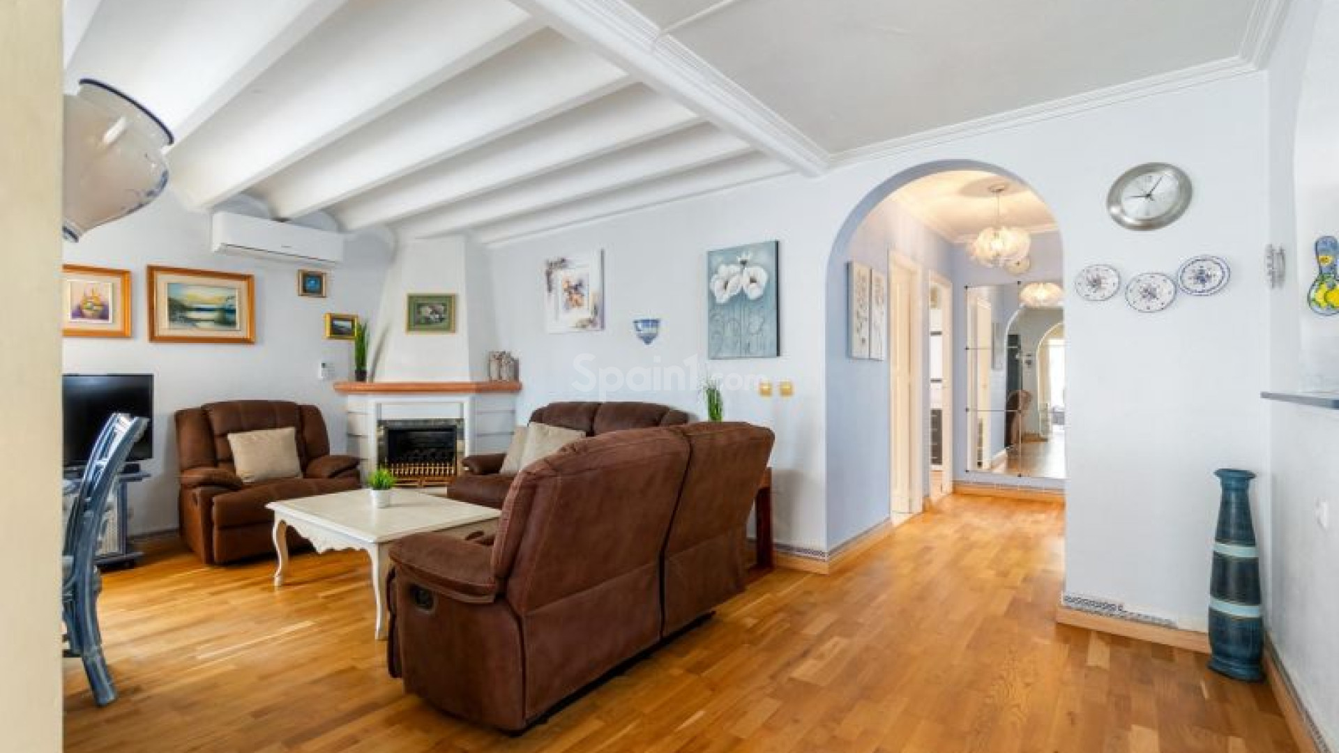 Resale - Villa -
Orihuela Costa - Playa Flamenca