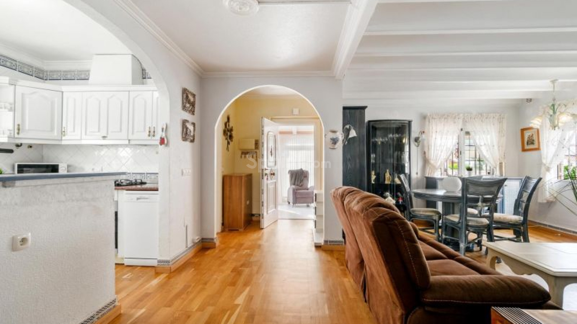 Resale - Villa -
Orihuela Costa - Playa Flamenca