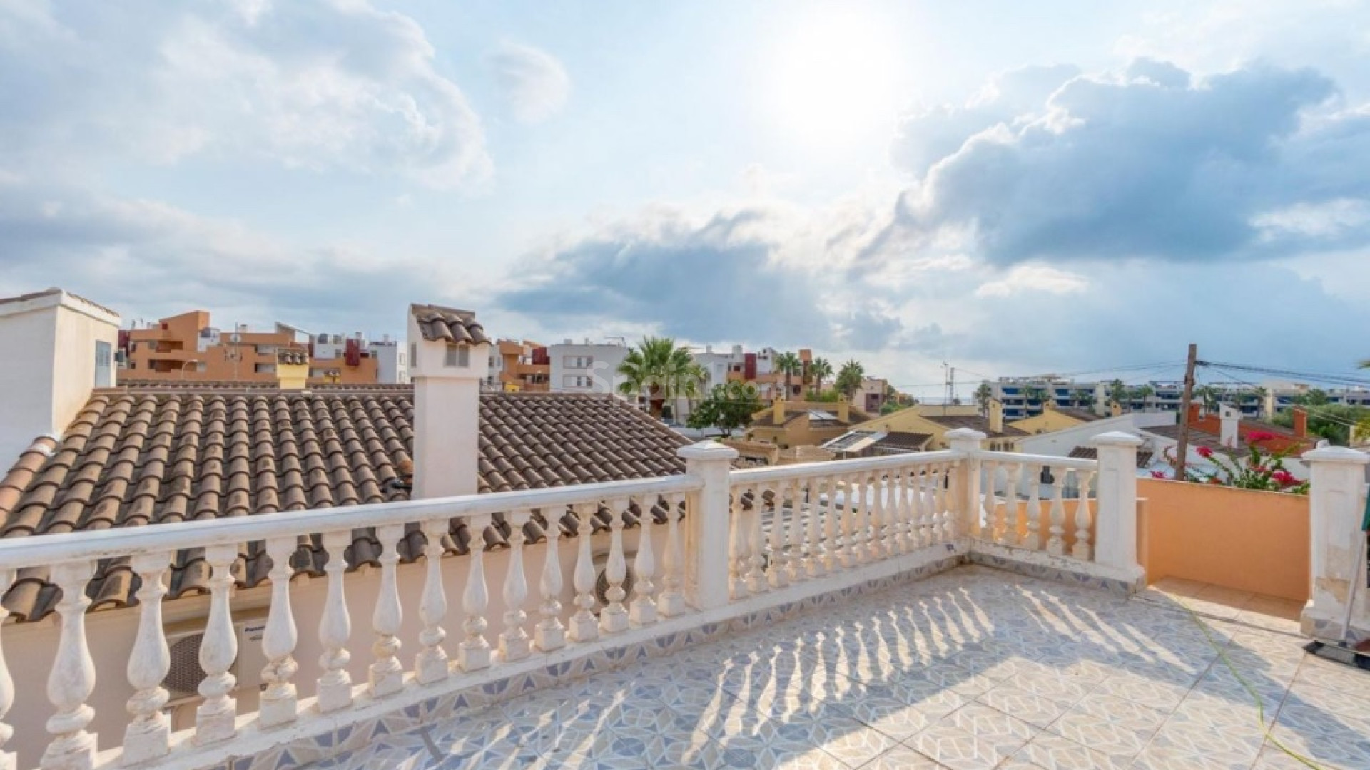 Resale - Villa -
Orihuela Costa - Playa Flamenca